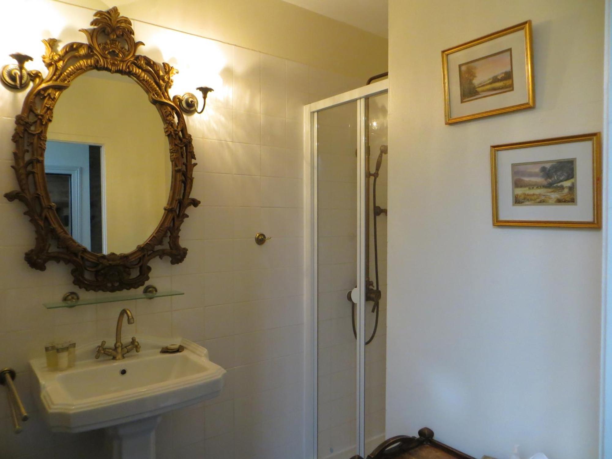 Bed and Breakfast Le Bailli De Montsaugeon Habitación foto