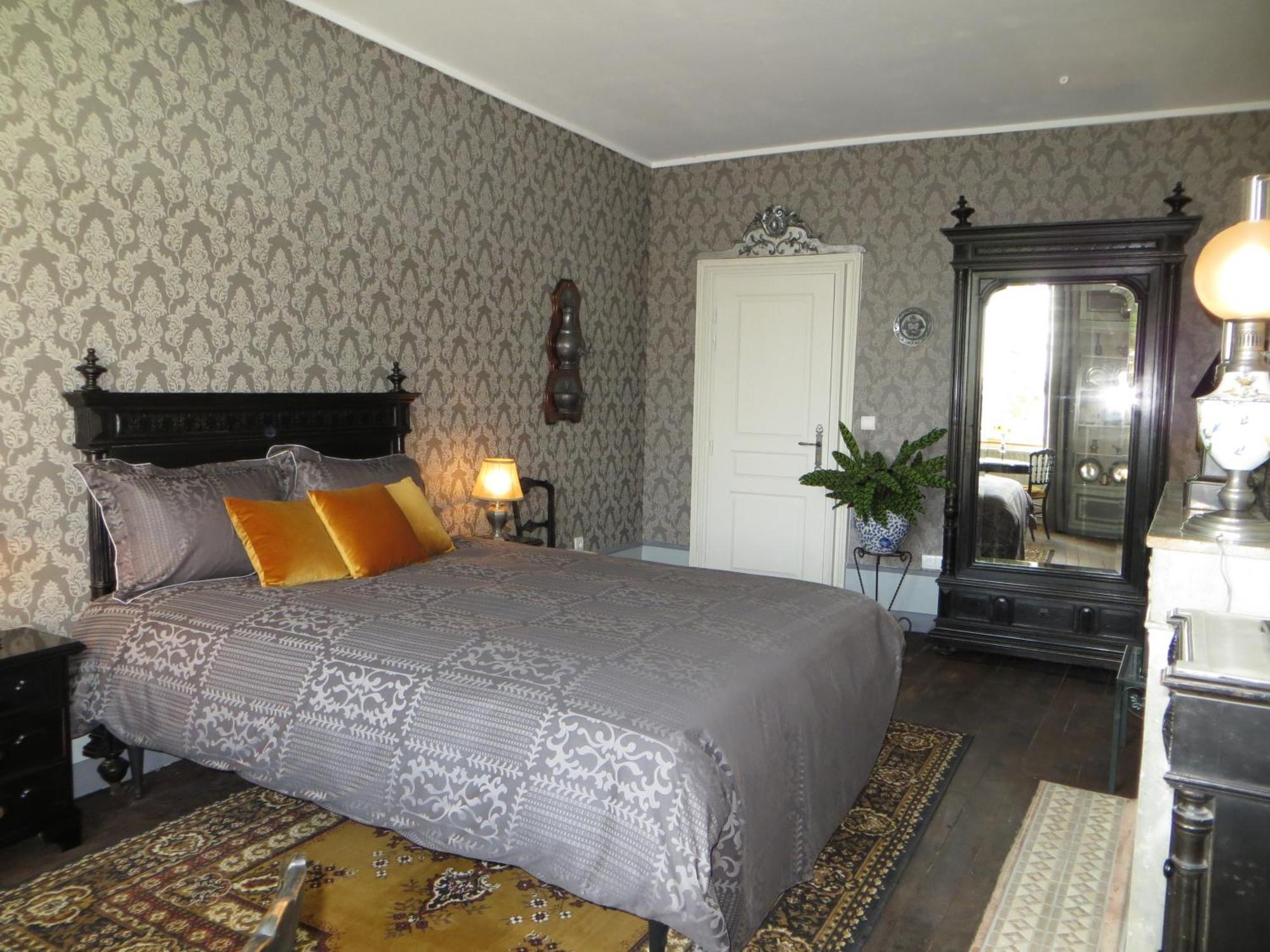 Bed and Breakfast Le Bailli De Montsaugeon Habitación foto